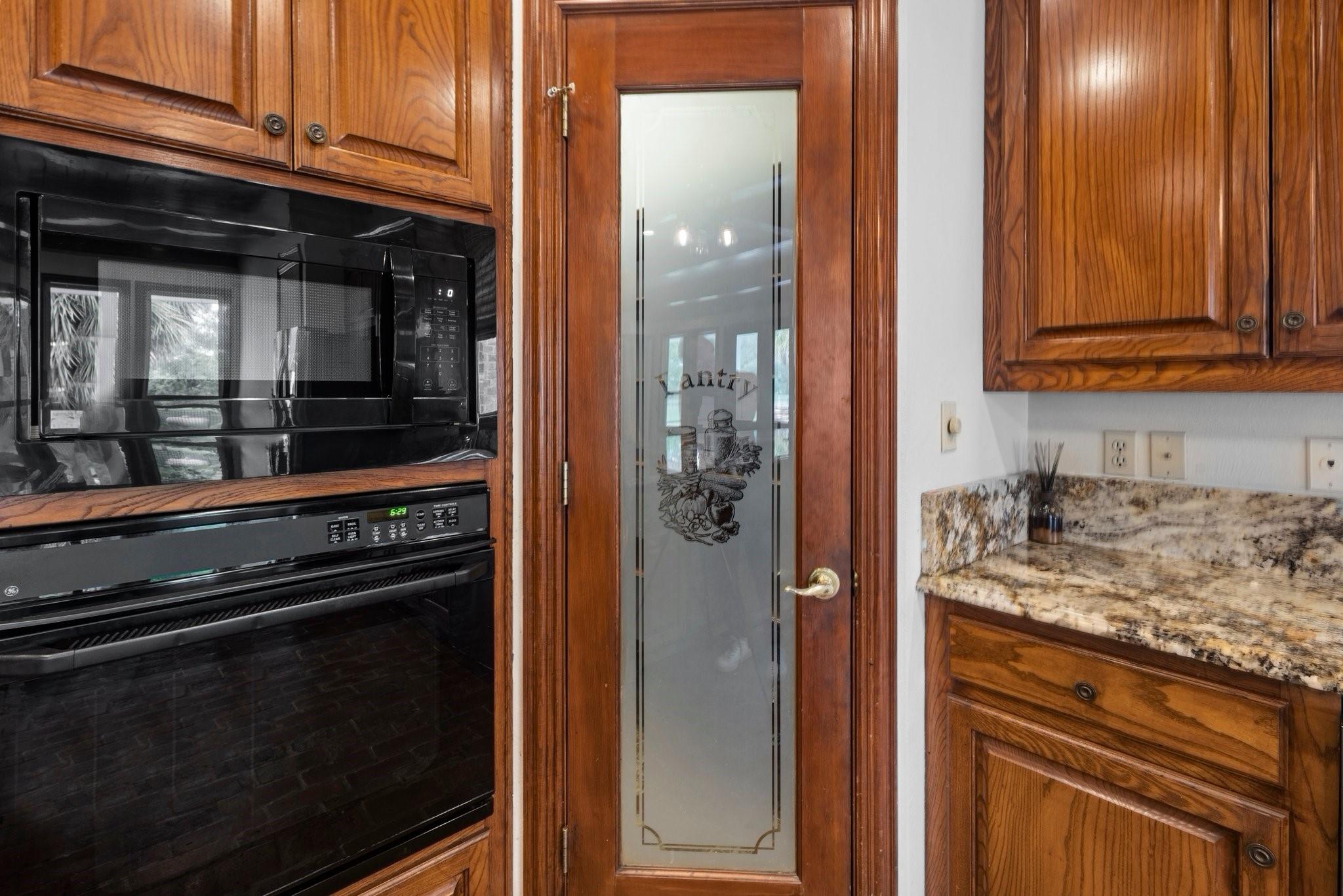 Winnie, Texas, 77665, United States, 3 Bedrooms Bedrooms, ,4 BathroomsBathrooms,Residential,Active,2009857