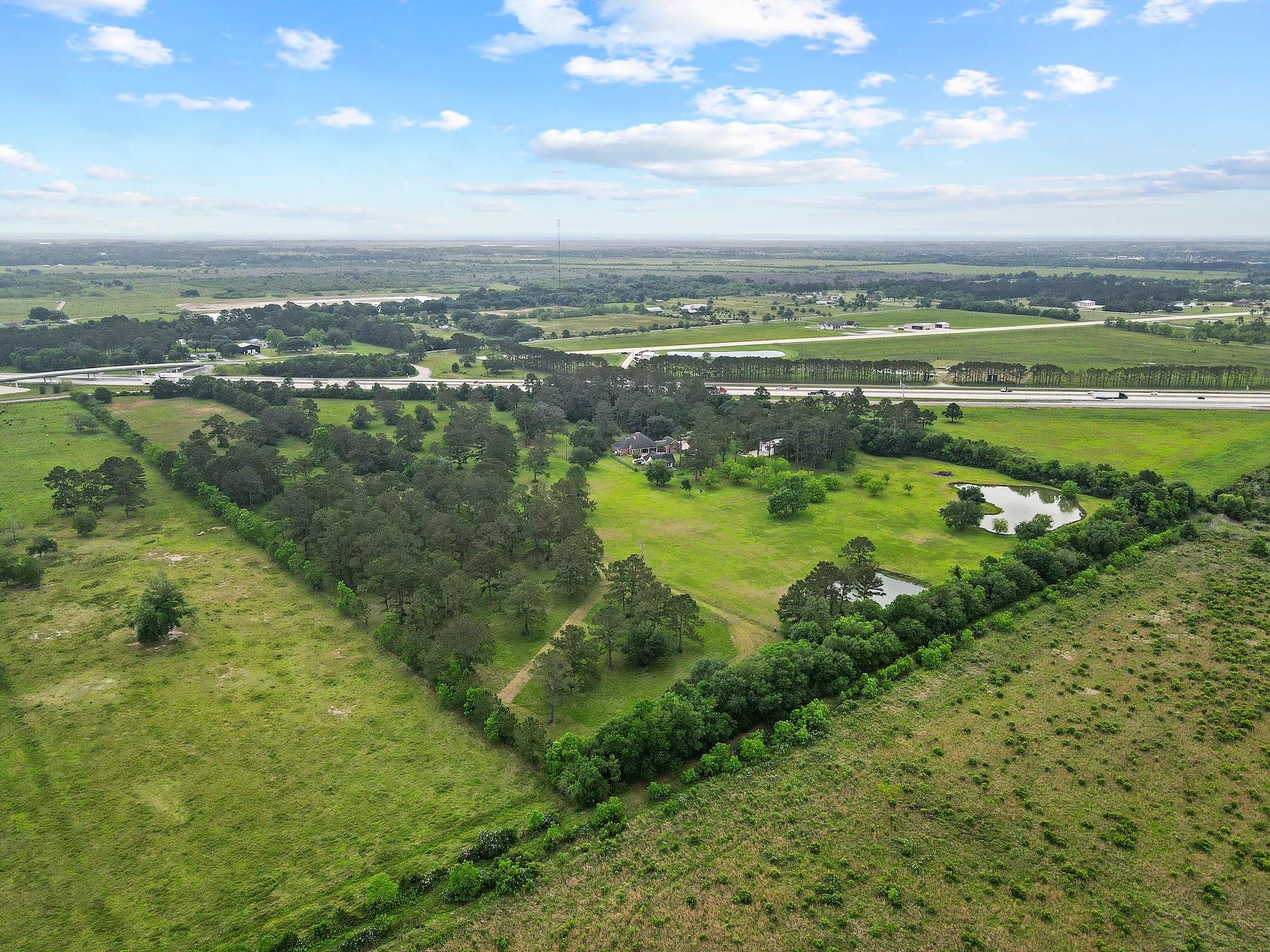 Winnie, Texas, 77665, United States, 3 Bedrooms Bedrooms, ,4 BathroomsBathrooms,Residential,Active,2009857