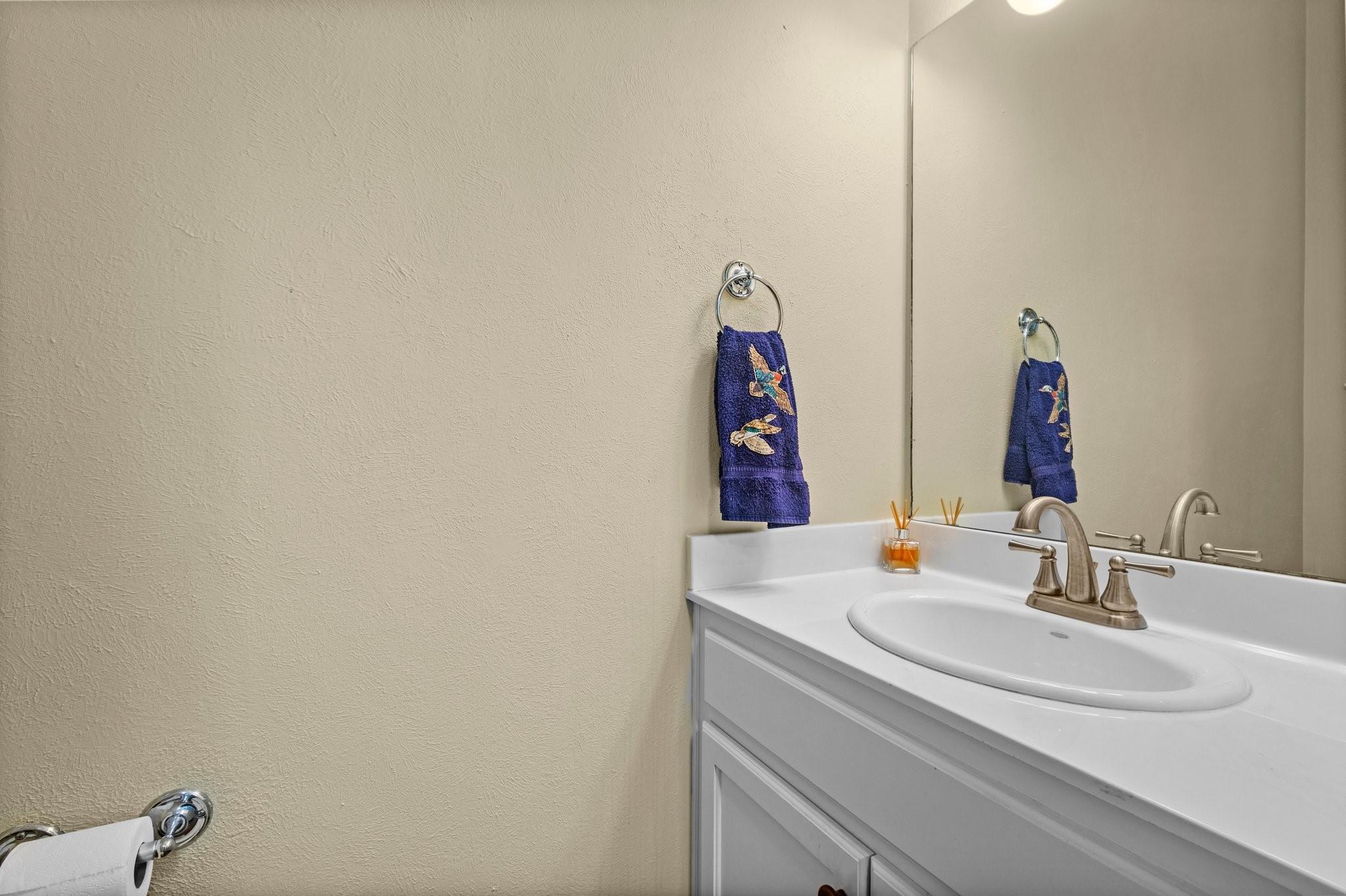 Winnie, Texas, 77665, United States, 3 Bedrooms Bedrooms, ,4 BathroomsBathrooms,Residential,Active,2009857