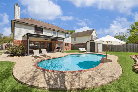 Photo of 7022 Red Coral Drive, Pasadena, TX 77505 (MLS # 38796590)