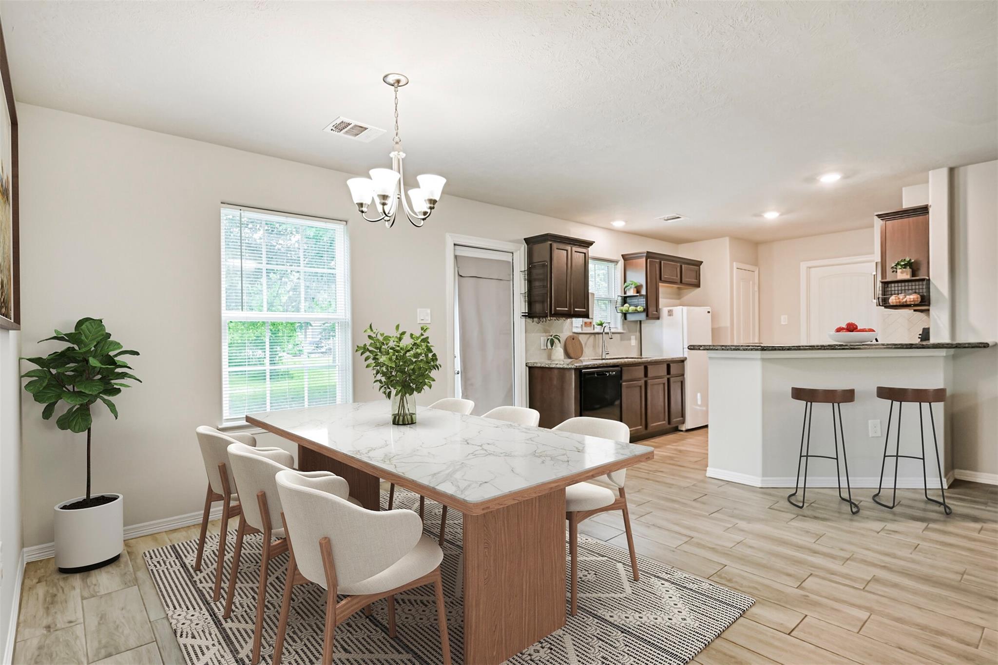 10533 Mary Lane