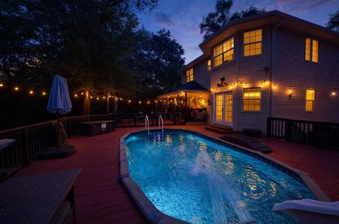 Photo of 954 Hillbilly Heaven Road, Livingston, TX 77351 (MLS # 27927853)