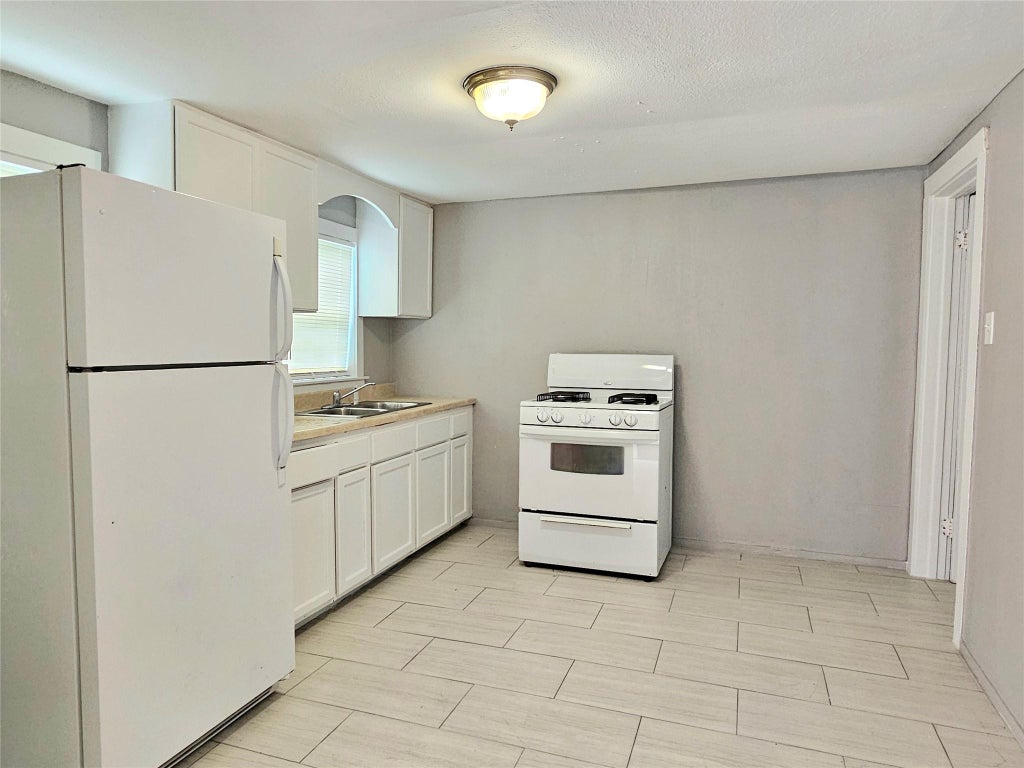 Photo of 217 Cockerel Street #C, Houston, TX 77018 (MLS # 66357826)
