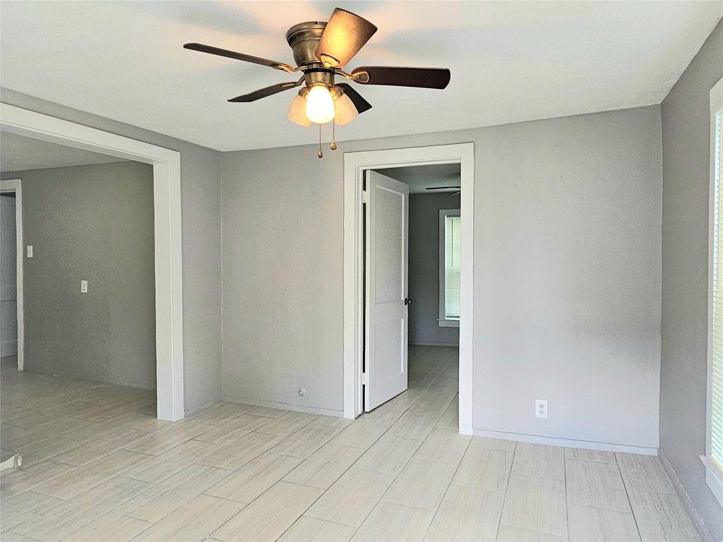 Photo of 217 Cockerel Street #C, Houston, TX 77018 (MLS # 66357826)