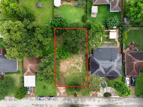 Vacant Land For Sale - 934 W 30th Street<br/> Houston, TX 77018