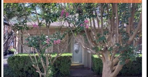 Photo of 5212 Arboles Drive #A, Houston, TX 77035 (MLS # 64237206)