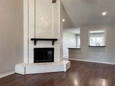 Tiny photo for 9922 Glenkirk Drive, Houston, TX 77089 (MLS # 11371565)