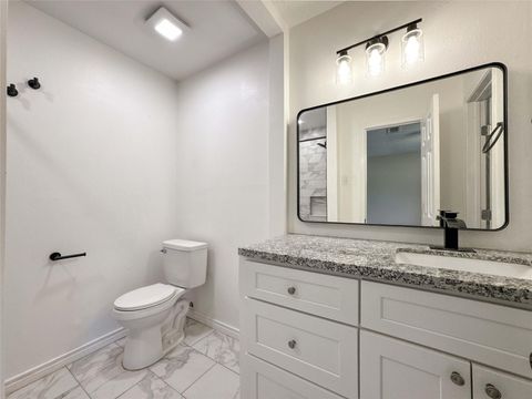 Tiny photo for 9922 Glenkirk Drive, Houston, TX 77089 (MLS # 11371565)