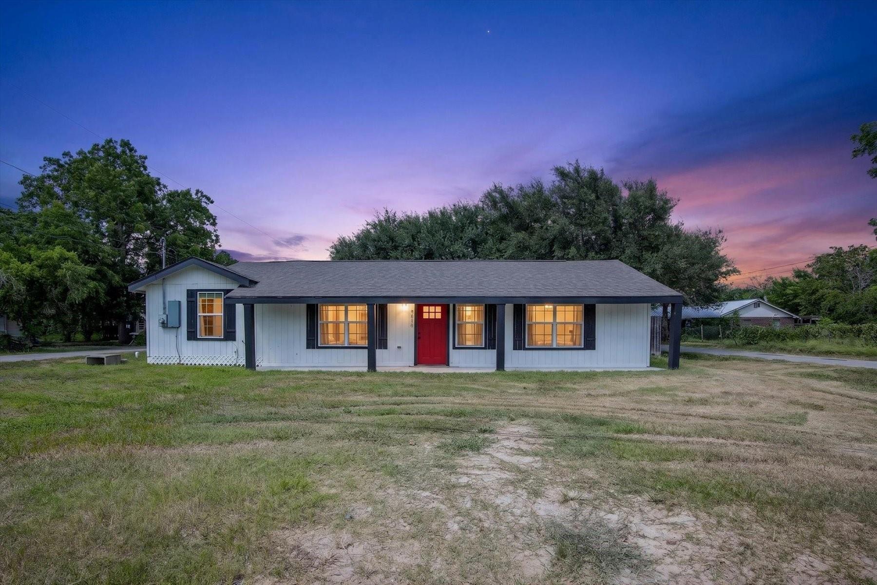 Photo 1 of 26 — 500 Shirley Street, Eagle Lake, TX 77434