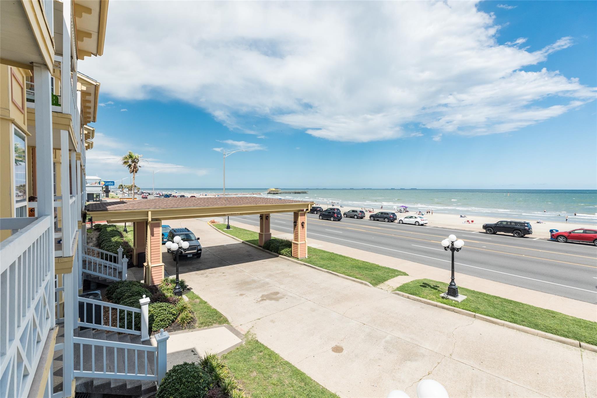 6300 Seawall Boulevard 1201