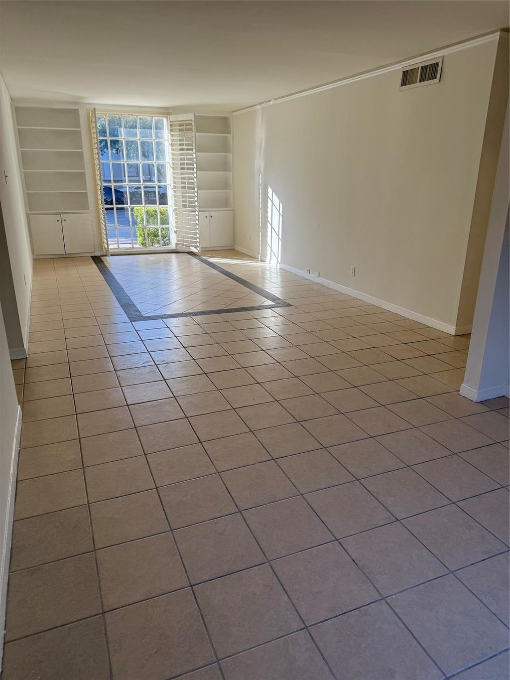Photo of 2605 Marilee Lane #2, Houston, TX 77057 (MLS # 30944419)