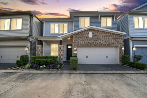 Photo of 8913 Aventino Way, Houston, TX 77080 (MLS # 37652507)