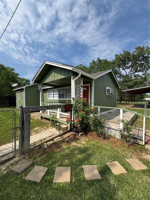 Photo of 3387 Fm 3277, Livingston, TX 77351 (MLS # 29896187)