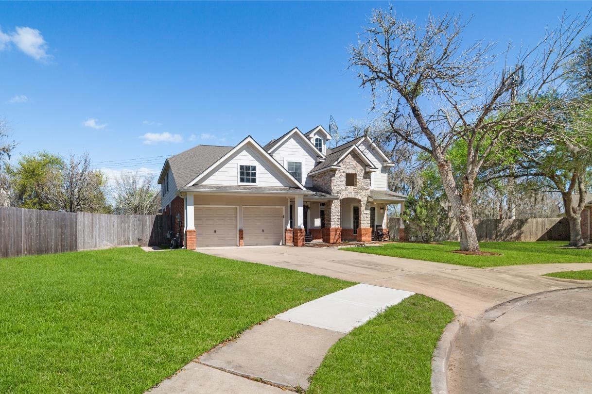 1519 Hidden Terrace Drive