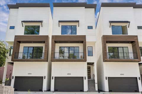 Photo of 1034 W 17th St Street #D, Houston, TX 77008 (MLS # 43041476)