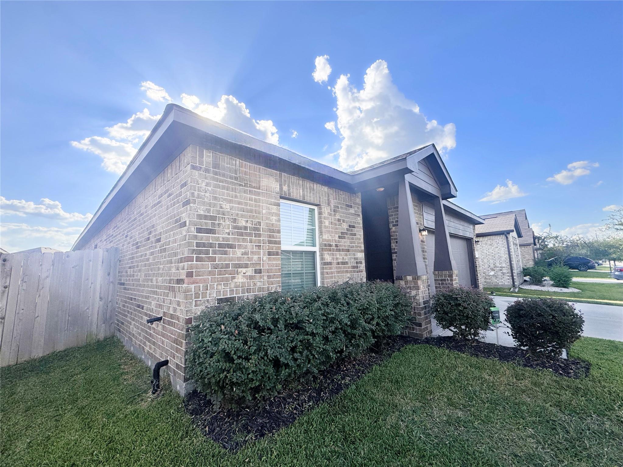 14211 Alberta Spruce Lane