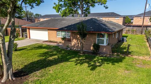 Photo of 9109 Lugary Drive, Houston, TX 77074 (MLS # 64068111)
