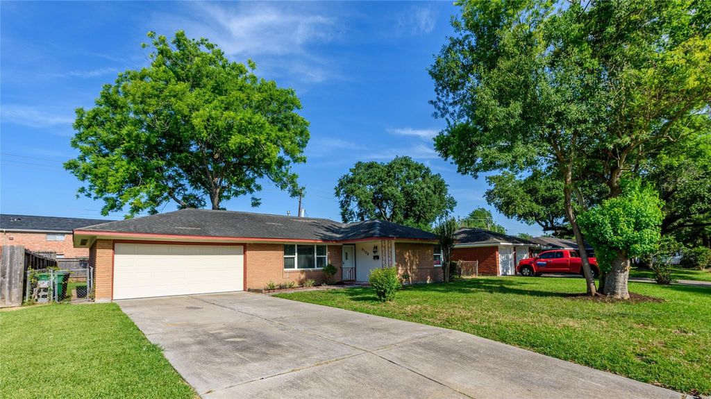 Photo of 9109 Lugary Drive, Houston, TX 77074 (MLS # 64068111)