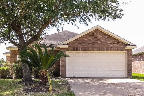 Photo of 15527 Lady Shery Lane, Cypress, TX 77429 (MLS # 91456041)