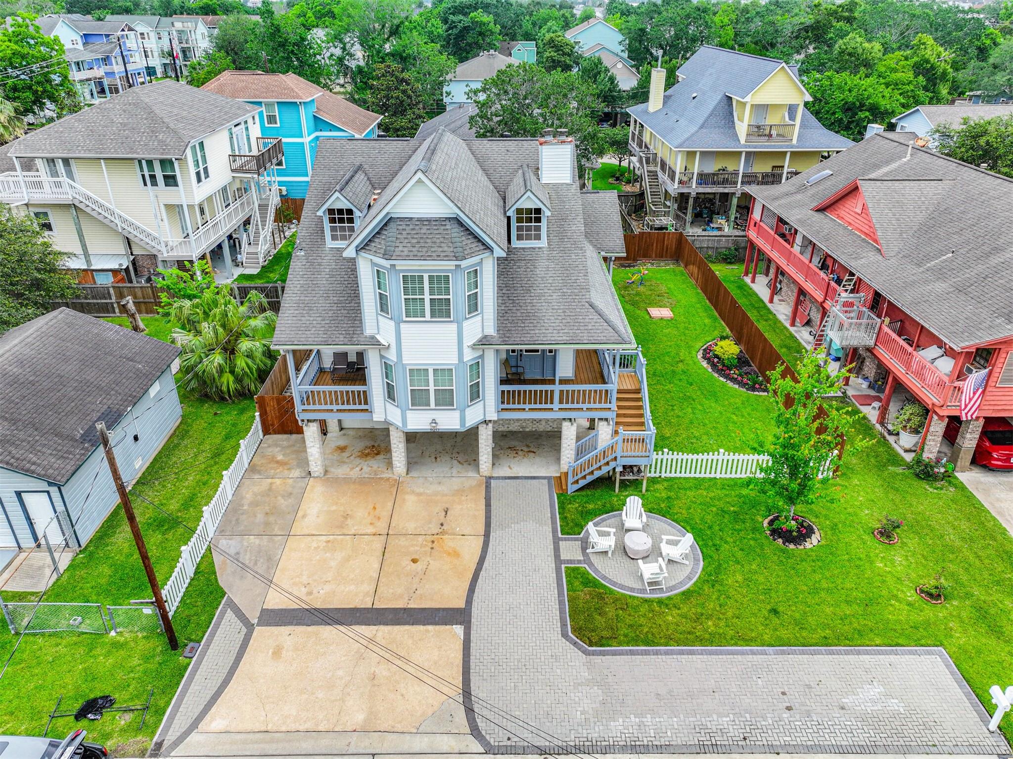 920 Grove Road