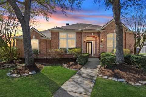 Photo of 2038 Crisfield Drive, Sugar Land, TX 77479 (MLS # 7733086)