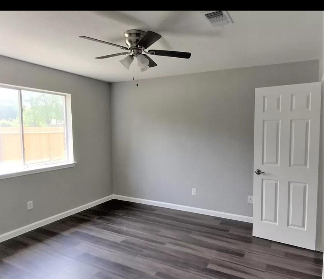 6923 Creek Village Drive