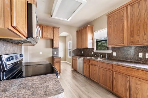 Photo of 808 Belvedere Drive, Conroe, TX 77301 (MLS # 55743402)