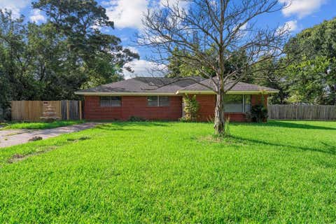 Homes For Sale - 7333 Cayton Street<br/> Houston, TX 77061