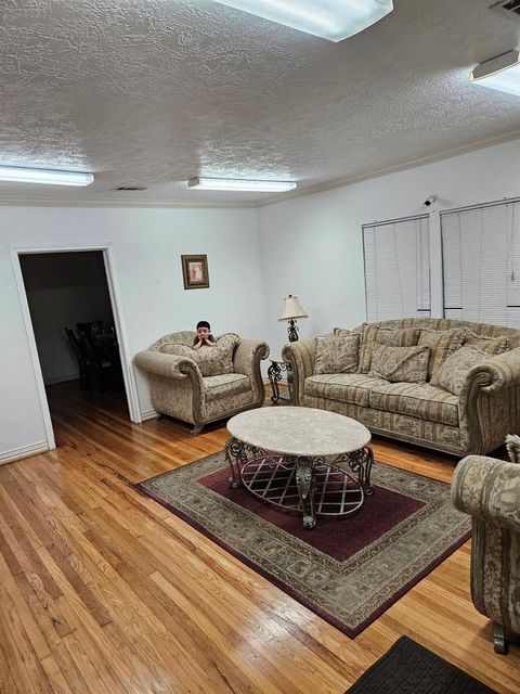 Photo of 510 Shaver Street, Pasadena, TX 77506 (MLS # 88817678)