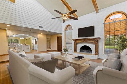 Photo of 10703 Crestfield Court, Houston, TX 77070 (MLS # 15056460)