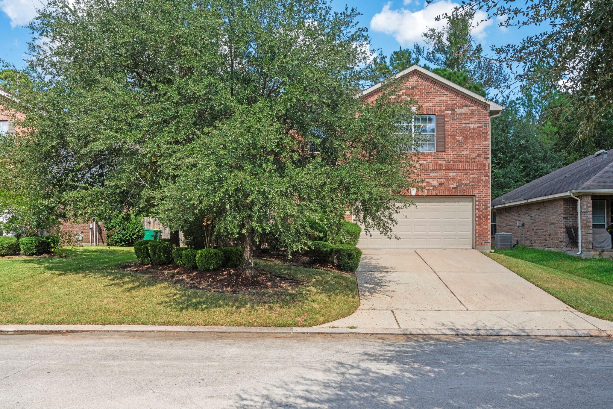 42 Ebony Oaks Place
