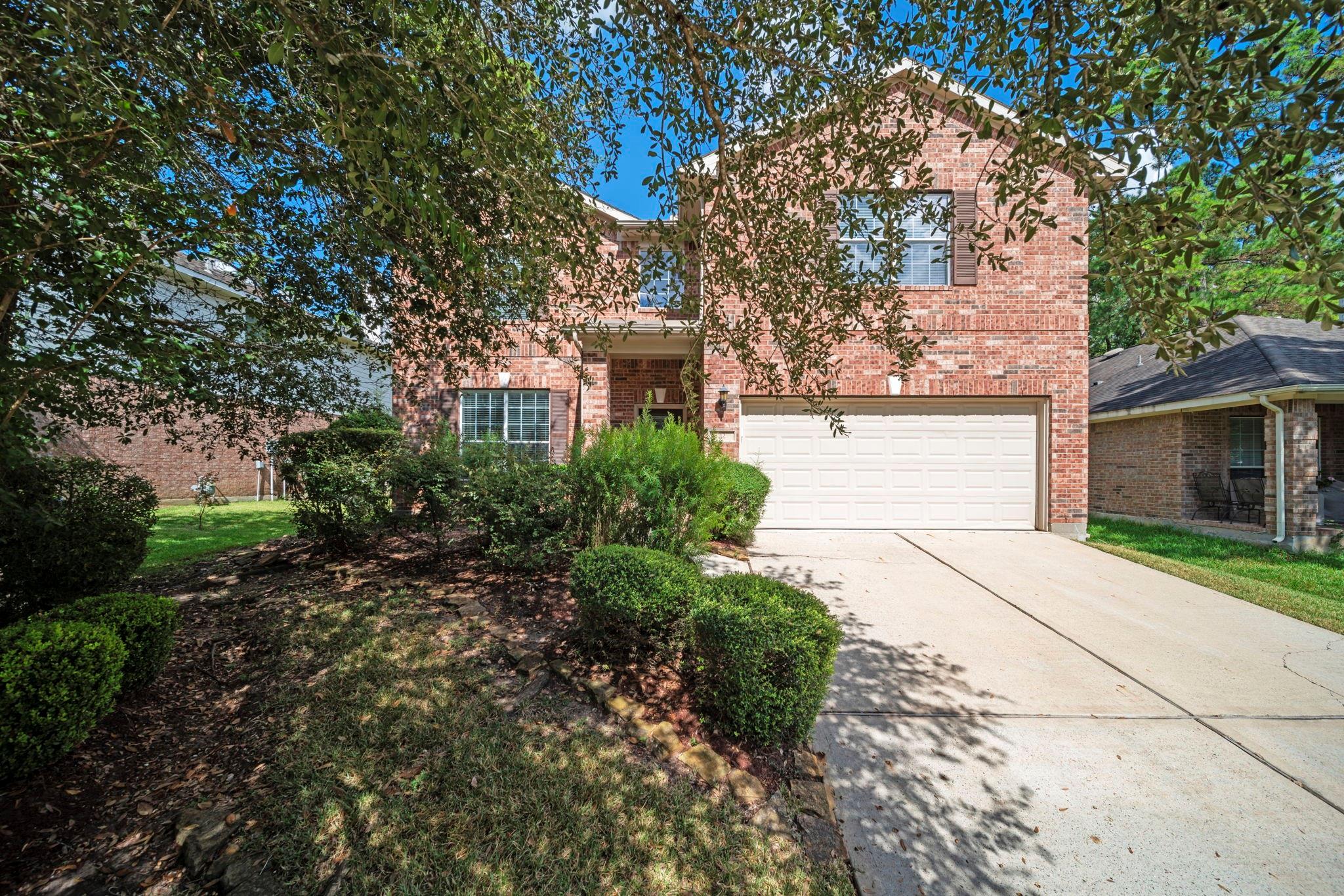 42 Ebony Oaks Place
