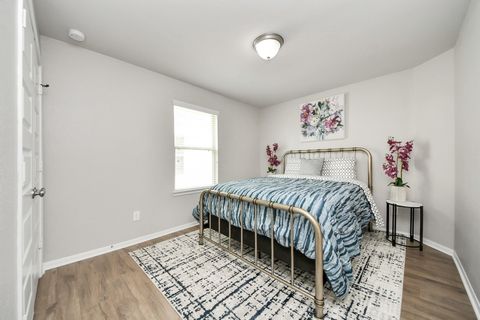 Tiny photo for 5324 Cj Walker Lane, Houston, TX 77048 (MLS # 12581144)