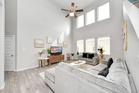 Tiny photo for 5324 Cj Walker Lane, Houston, TX 77048 (MLS # 12581144)