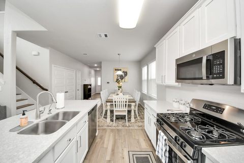 Tiny photo for 5324 Cj Walker Lane, Houston, TX 77048 (MLS # 12581144)