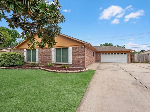 Photo of 9919 Windriver Dr Dr, Houston, TX 77070 (MLS # 93042961)