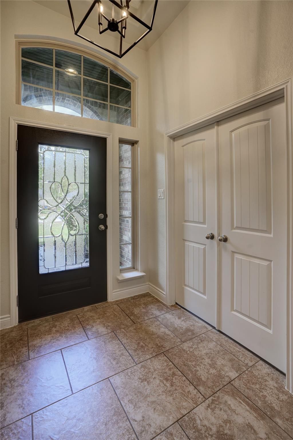 Photo of 564 Stephen F Austin Drive, Conroe, TX 77302 (MLS # 46883357)