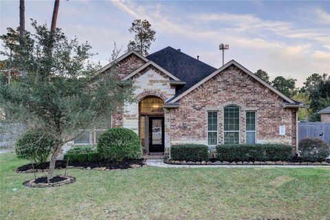 Photo of 564 Stephen F Austin Drive, Conroe, TX 77302 (MLS # 46883357)