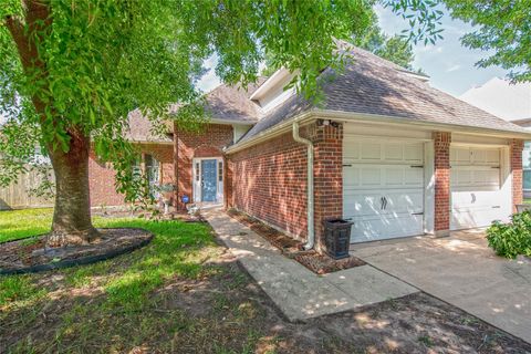 Photo of 10131 Wayward Wind Lane, Houston, TX 77064 (MLS # 63008534)