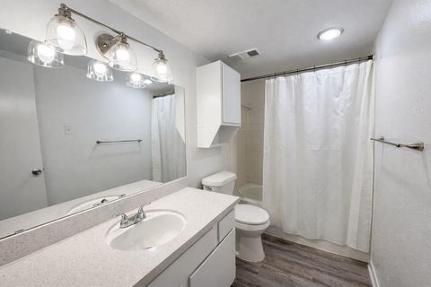 Tiny photo for 1541 Moritz Drive #107, Houston, TX 77055 (MLS # 95108987)