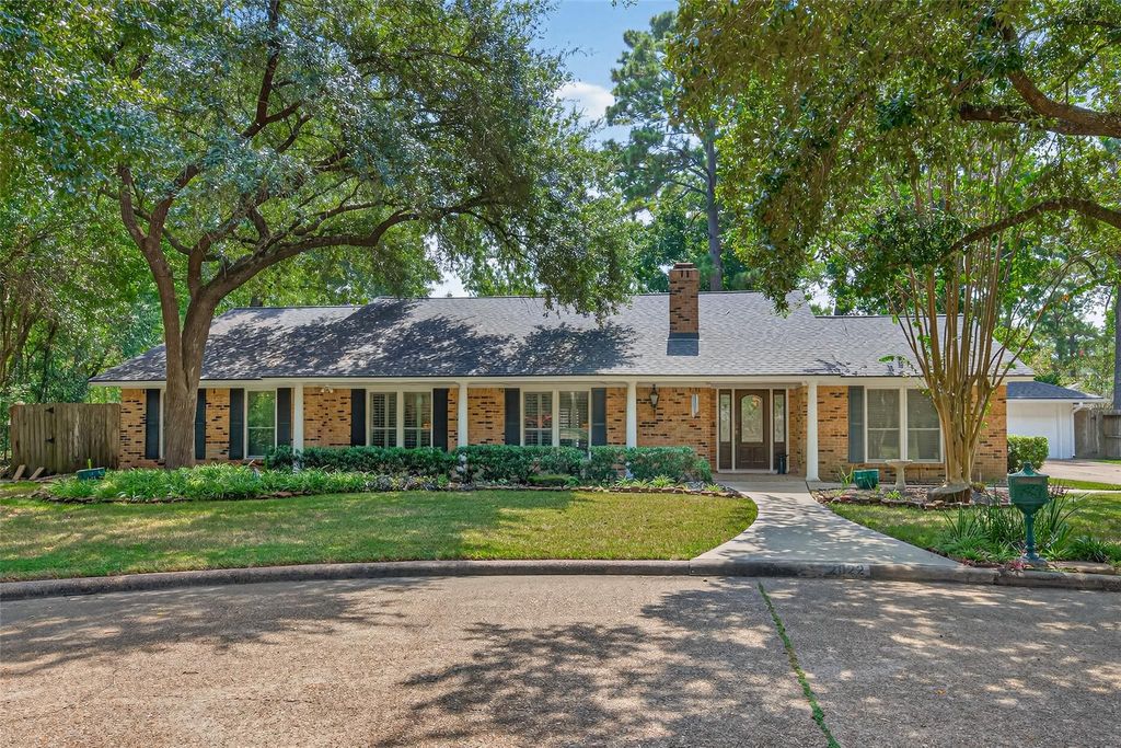 Photo of 2022 Running Springs Drive, Kingwood, TX 77339 (MLS # 41624478)
