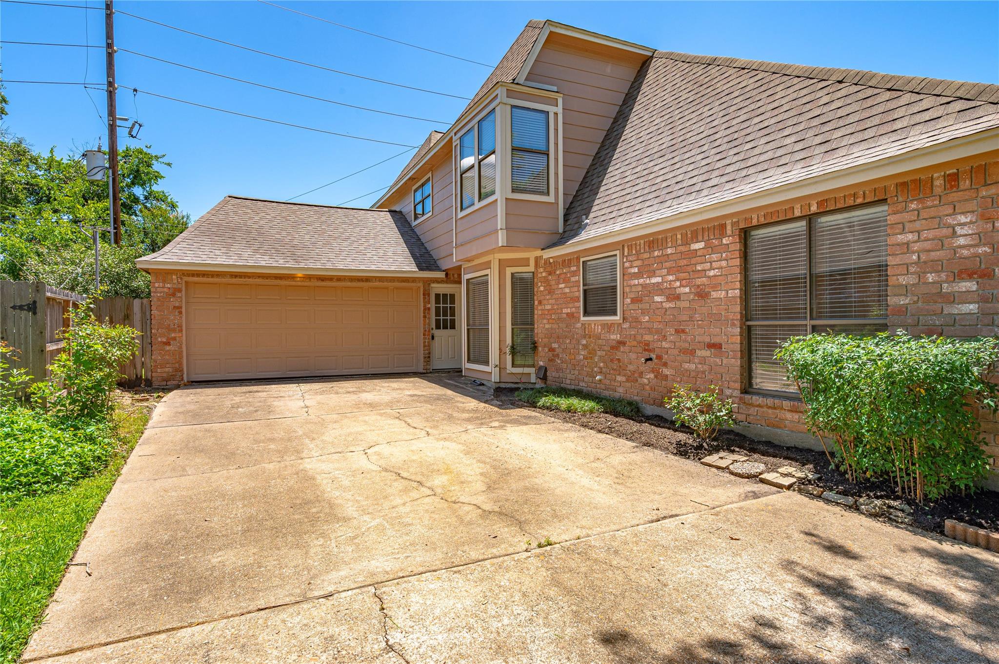 911 Montview Drive