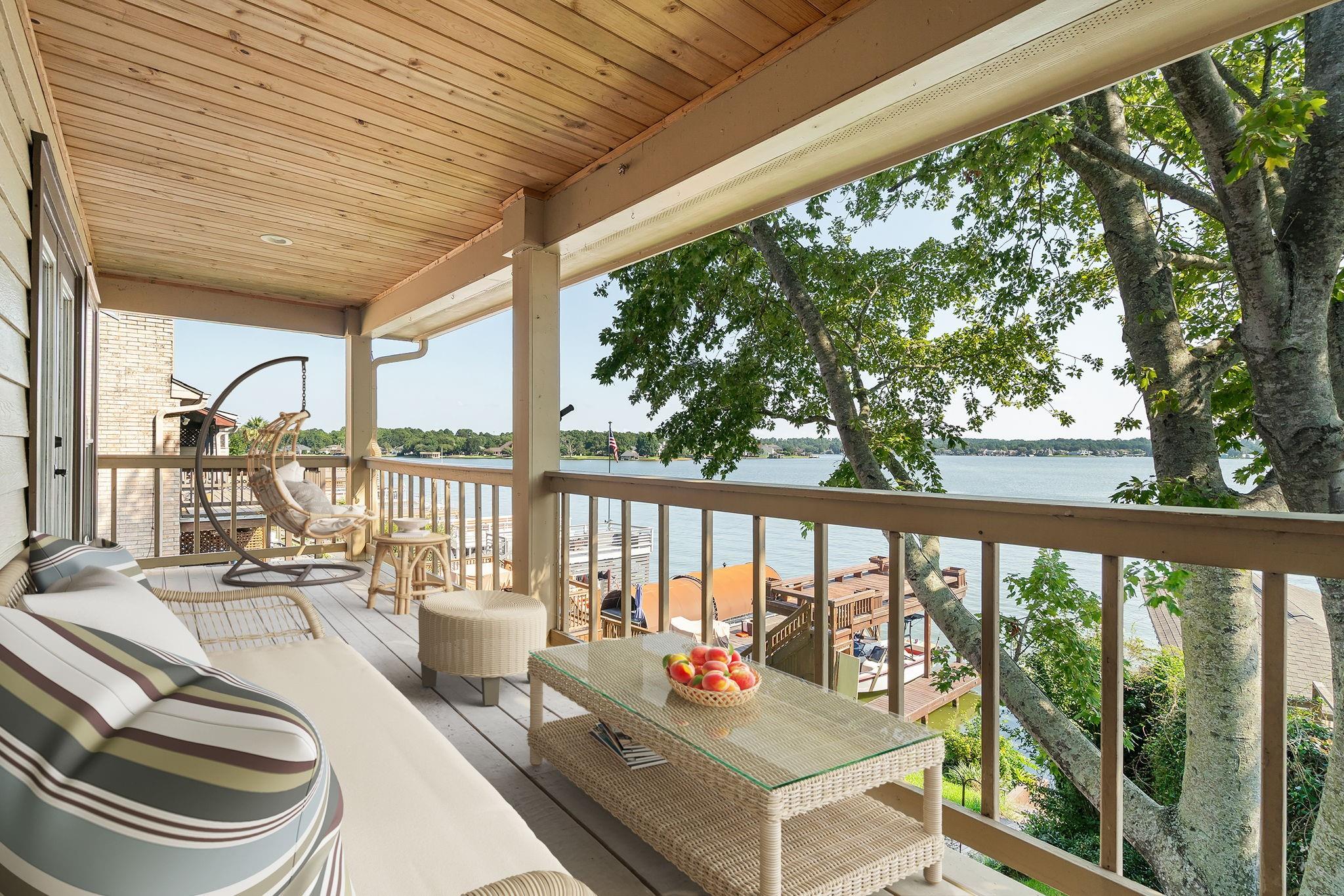 1130 Lake View Drive