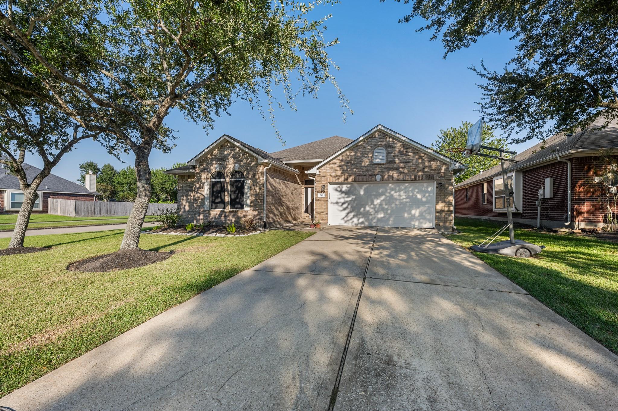 301 Lark Hollow Lane