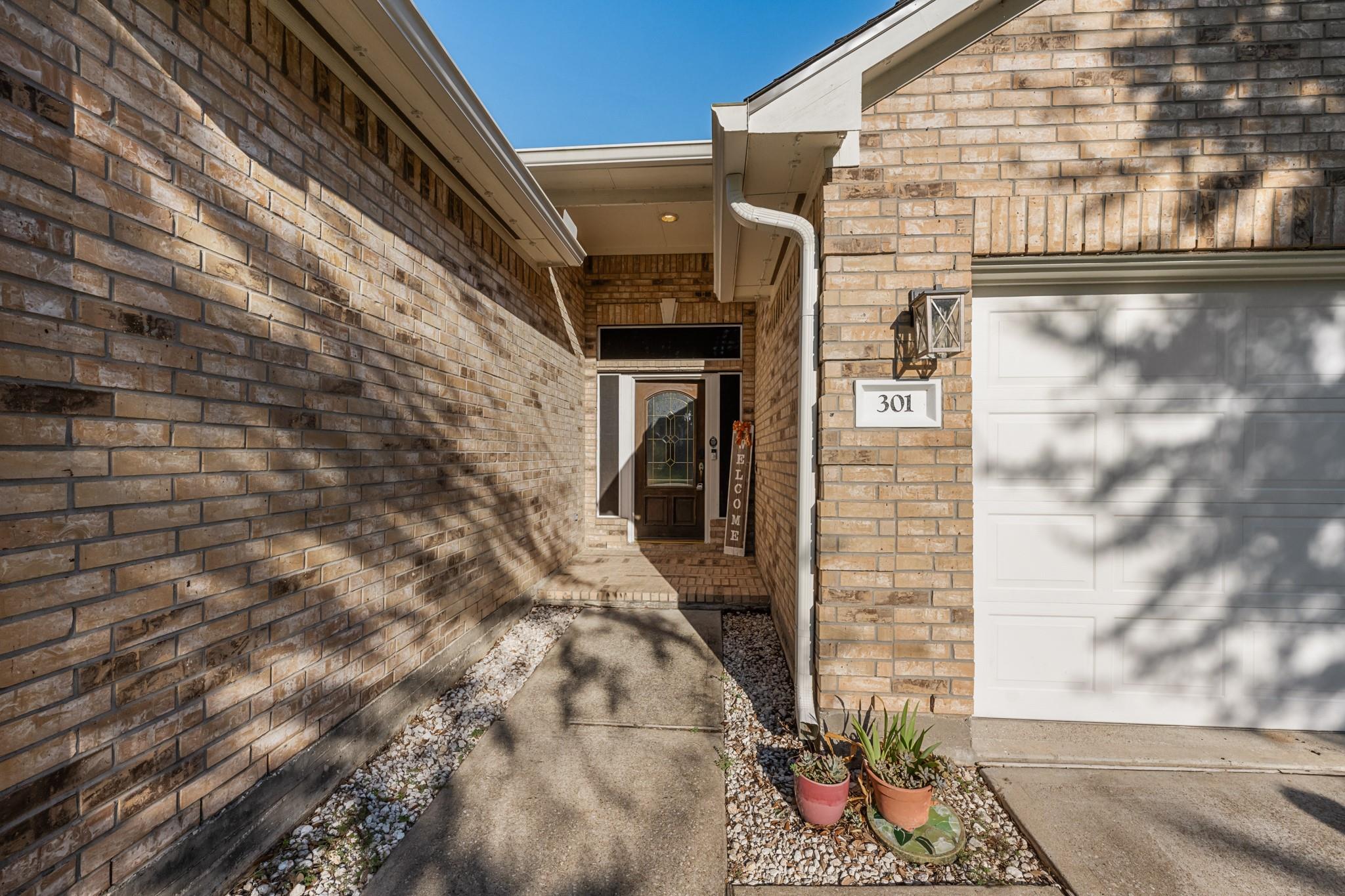 301 Lark Hollow Lane