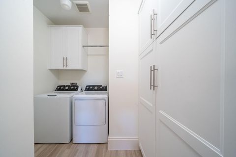 Tiny photo for 1109 Rutland Street, Houston, TX 77008 (MLS # 20432656)