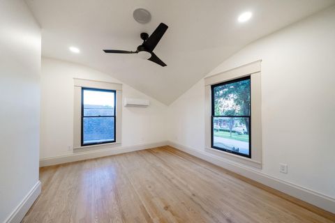 Tiny photo for 1109 Rutland Street, Houston, TX 77008 (MLS # 20432656)