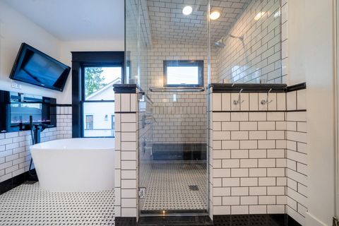 Tiny photo for 1109 Rutland Street, Houston, TX 77008 (MLS # 20432656)