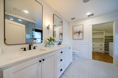 Tiny photo for 1109 Rutland Street, Houston, TX 77008 (MLS # 20432656)