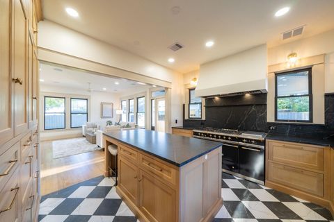 Tiny photo for 1109 Rutland Street, Houston, TX 77008 (MLS # 20432656)